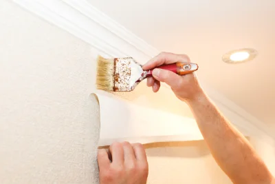 Pose de papier peint à Castillon — revêtements muraux et toiles de verre